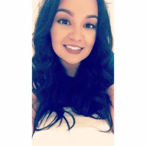 Meet your Posher, Daniela